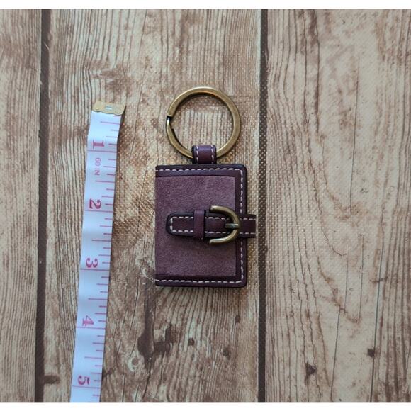 Coach Photo Holder Keychain - Picture Keychain - Picture 4 of 4